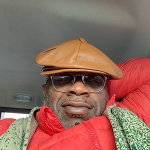 Meet your Posher, Devon